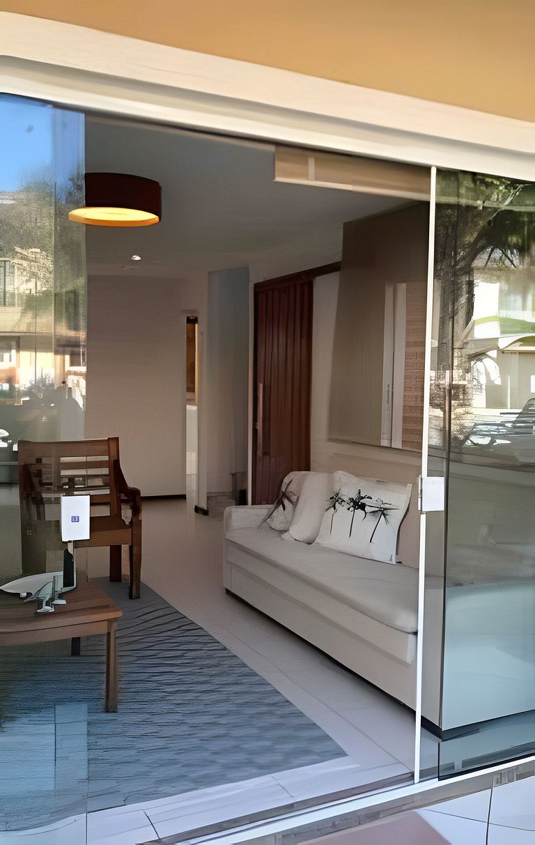 Agradável Casa em Cond de frente para a Praia Rasa