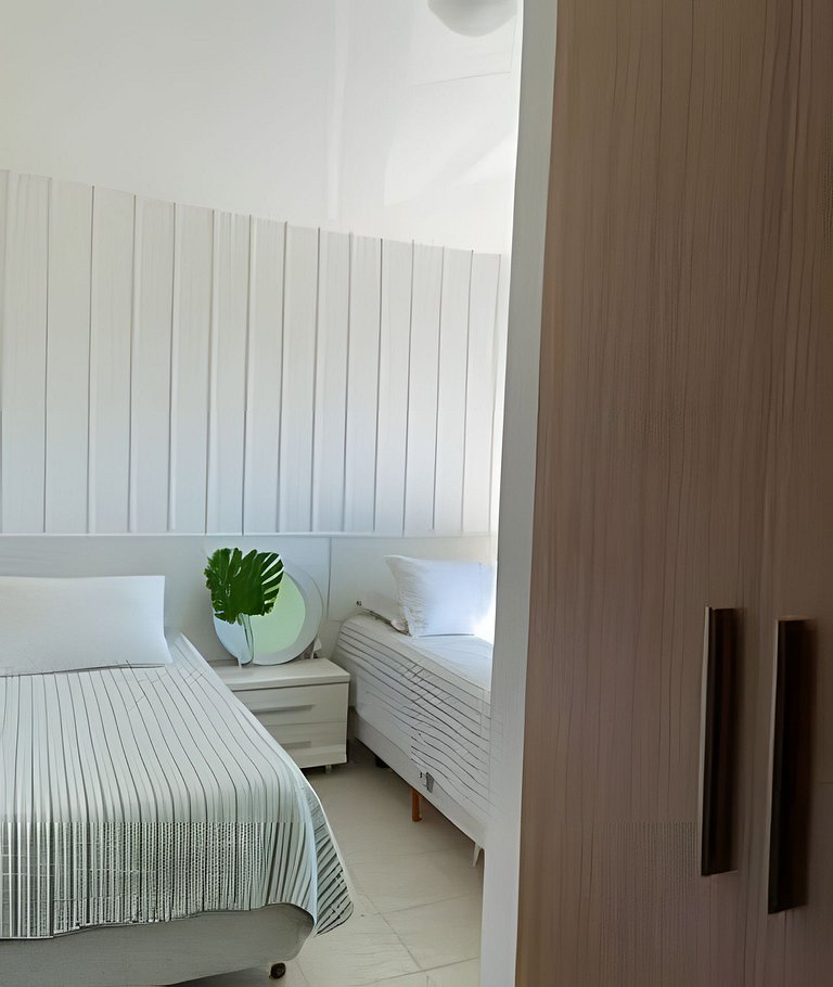 Charmosa casa em Condominio