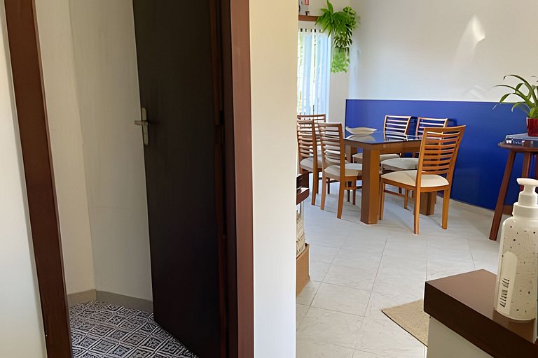 Charmosa casa em Condominio