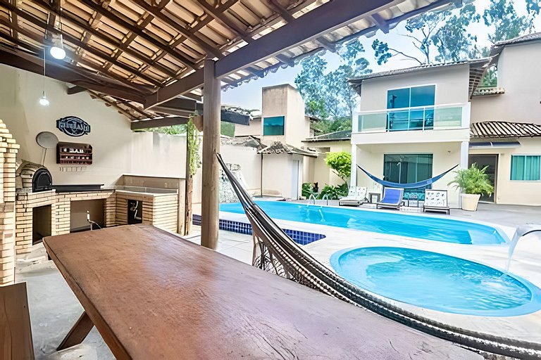 Magnífica Casa com Piscina