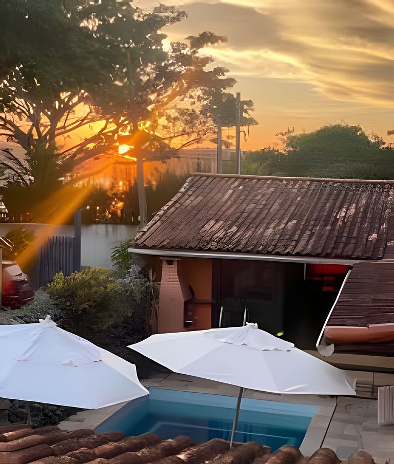 Incrível Casa 5 suítes na Praia