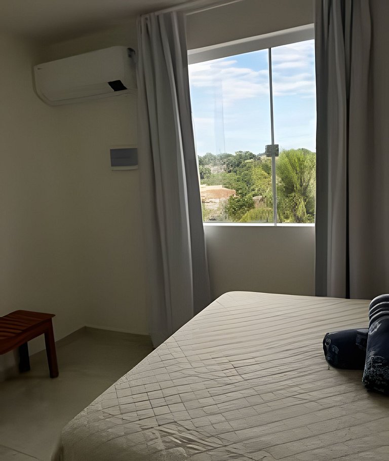 Casa de 2 suites com piscina e churrasqueira