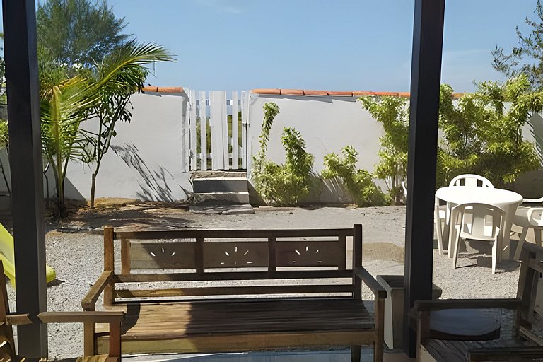 Casa Pé na Areia com duas suítes