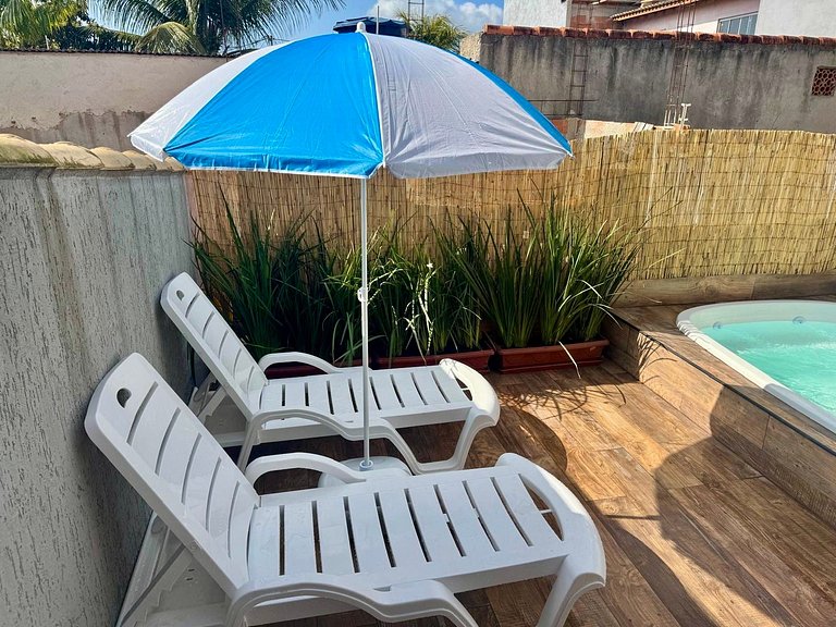 Casa de 2 suites com piscina e churrasqueira