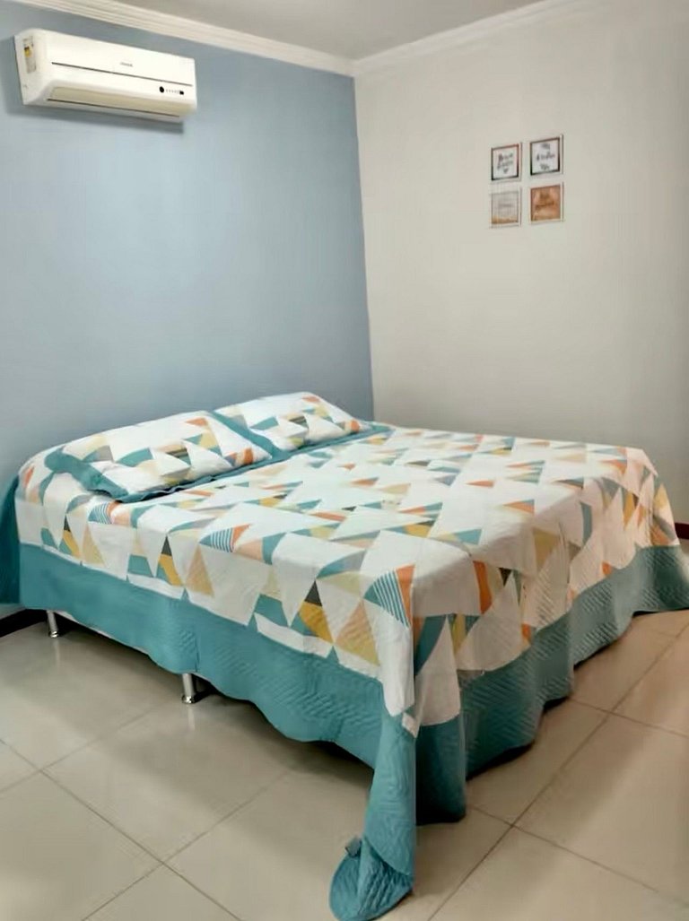 Casa com Piscina na Praia Geriba