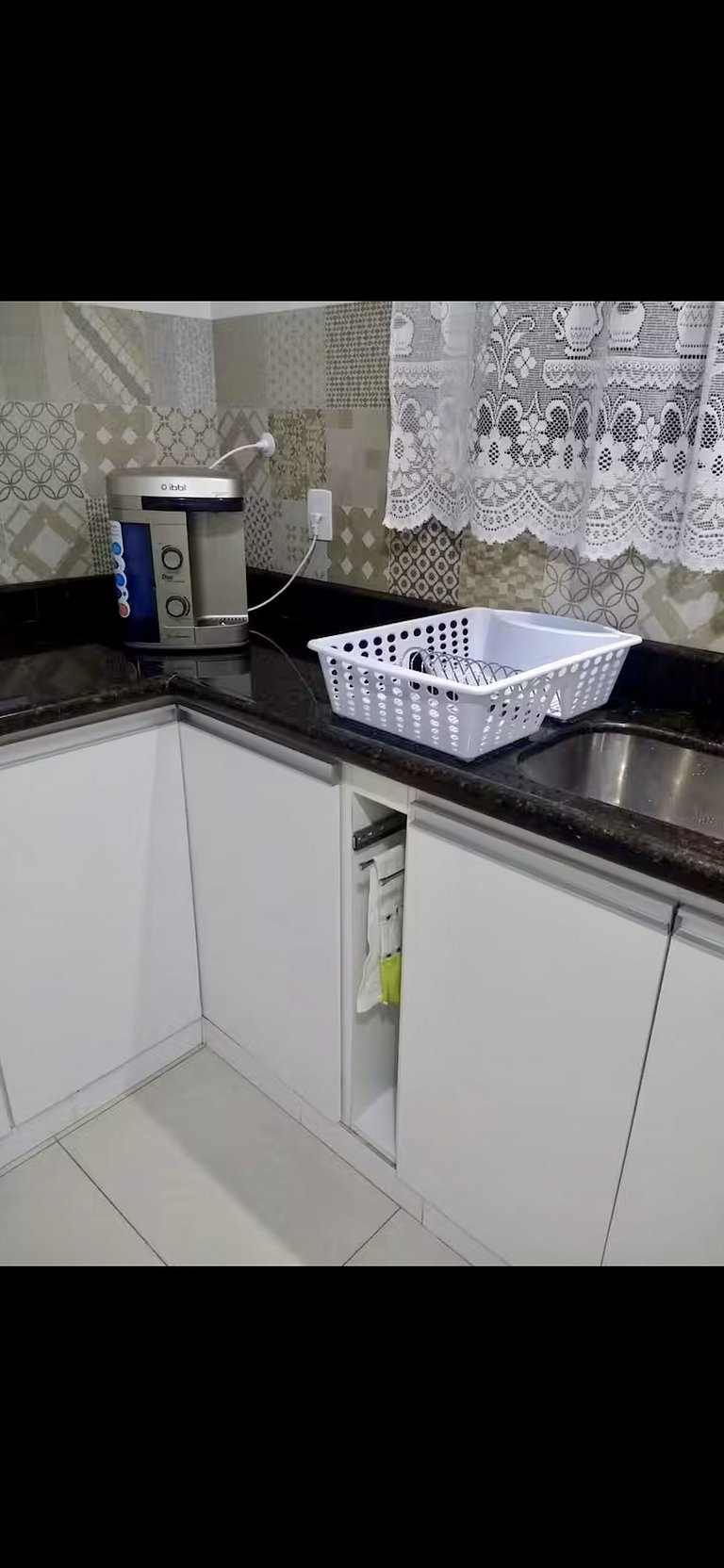 Casa com Piscina na Praia Geriba