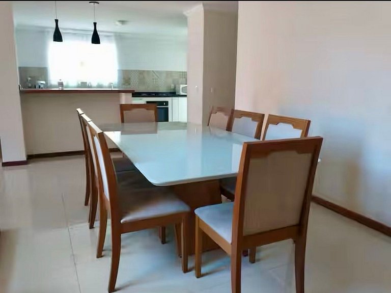 Casa com Piscina na Praia Geriba