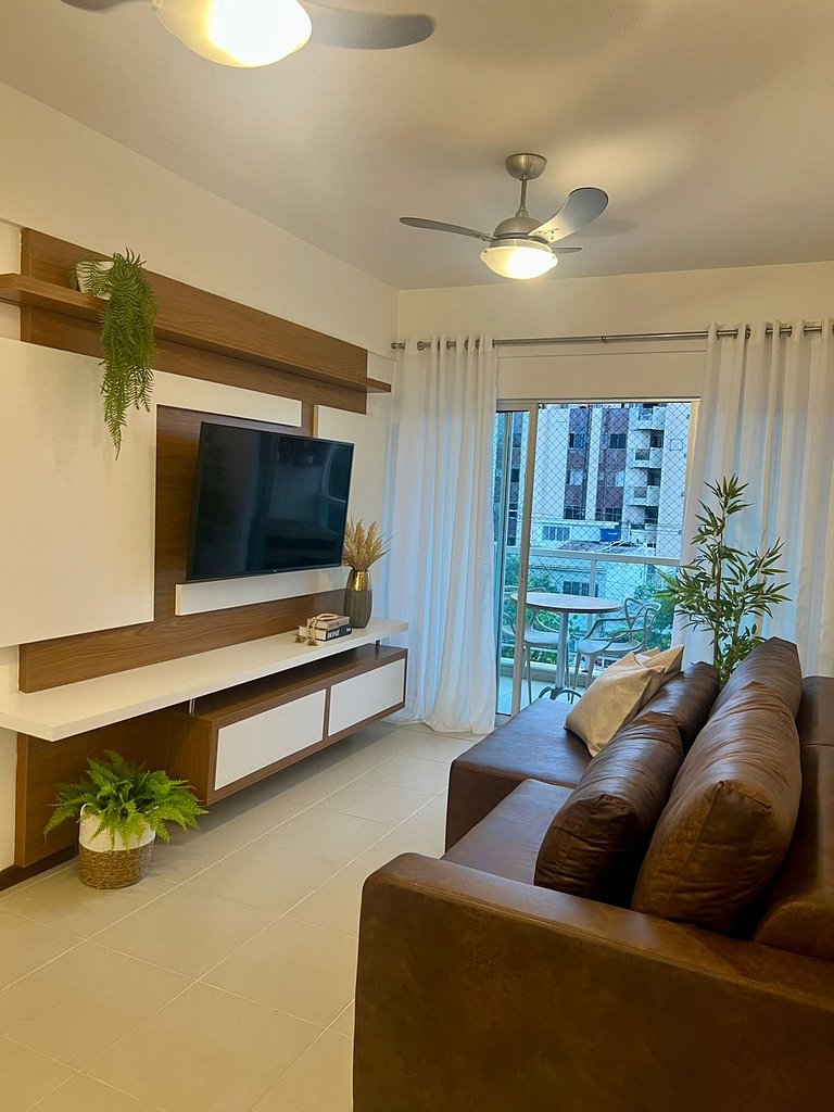 Elegante Apto 2 quartos na Rua Principal