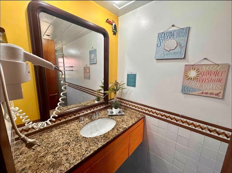 Vista Mar, a 50m da Praia da Ferradura