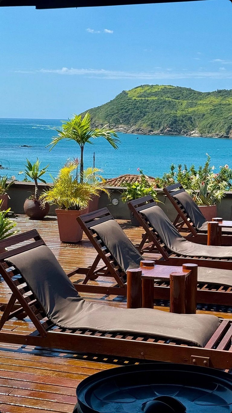 Vista Mar, a 50m da Praia da Ferradura