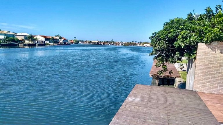 Casa de Frente para lagoa em Cabo Frio