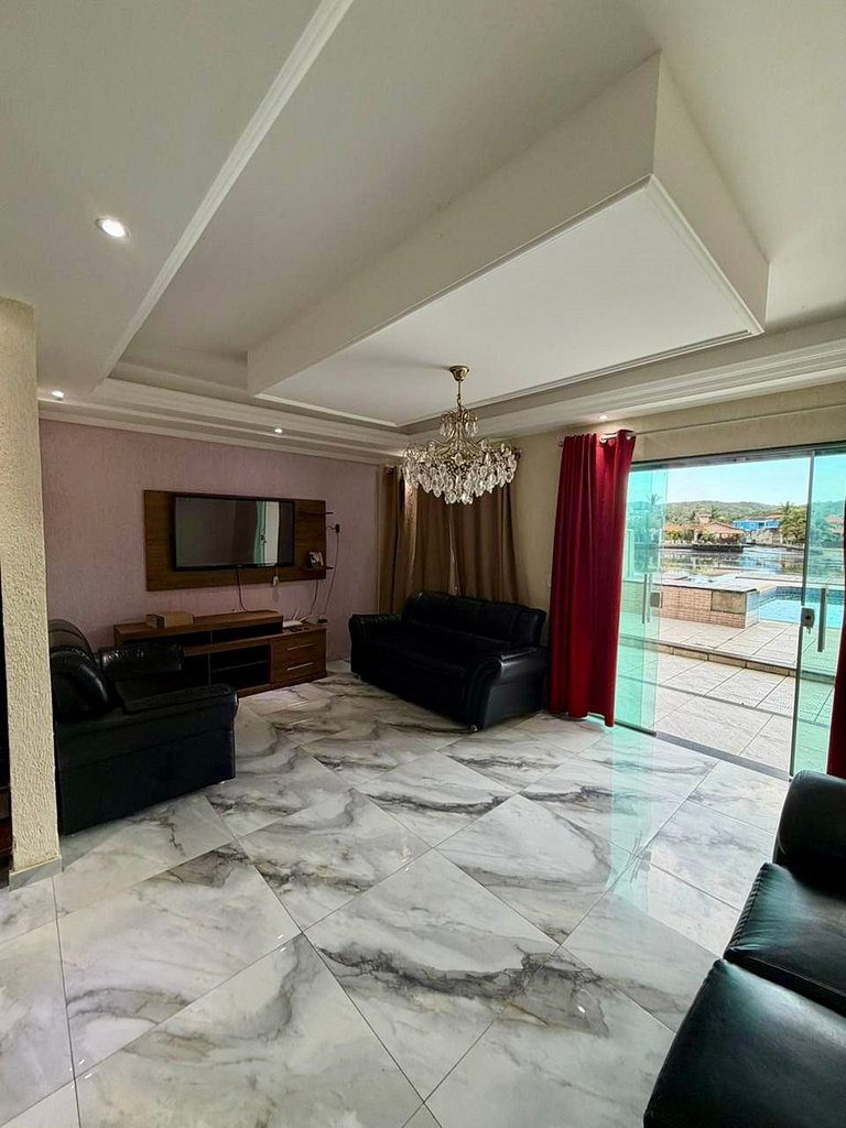 Casa de Frente para lagoa em Cabo Frio