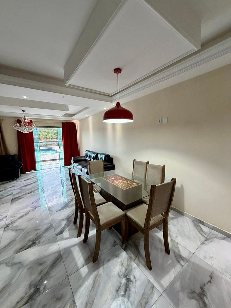 Casa de Frente para lagoa em Cabo Frio