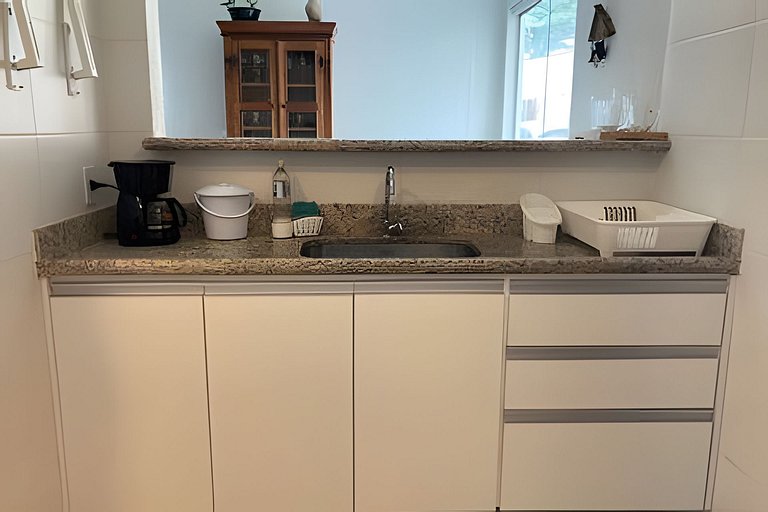 Bela Casa em Cond. de Frente para a Praia Rasa