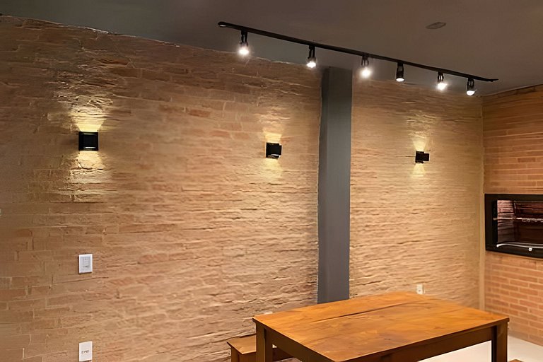 Bela Casa em Cond. de Frente para a Praia Rasa