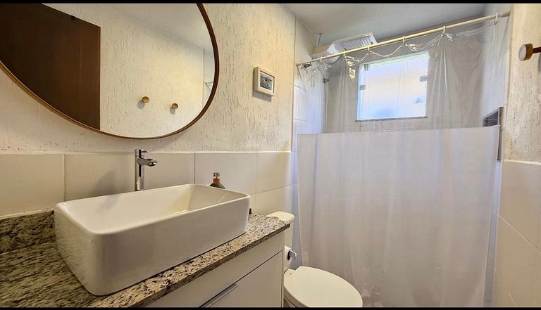 Casa Aconchegante com piscina próxima à praia