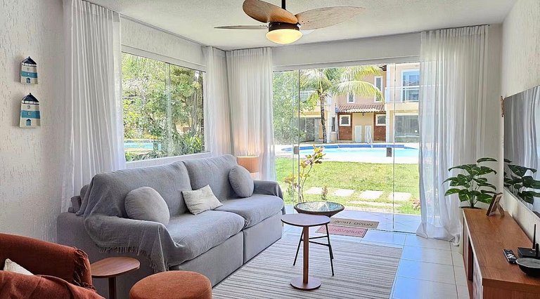 Casa Aconchegante com piscina próxima à praia