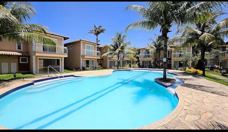 Casa Aconchegante com piscina próxima à praia