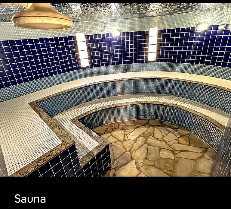 Amavel Casa em Cond. de frente para a Praia Rasa