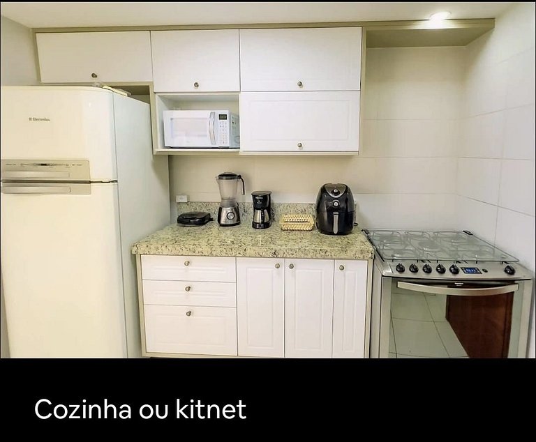 Amavel Casa em Cond. de frente para a Praia Rasa