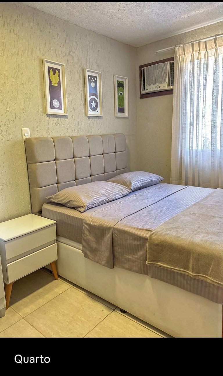 Amavel Casa em Cond. de frente para a Praia Rasa