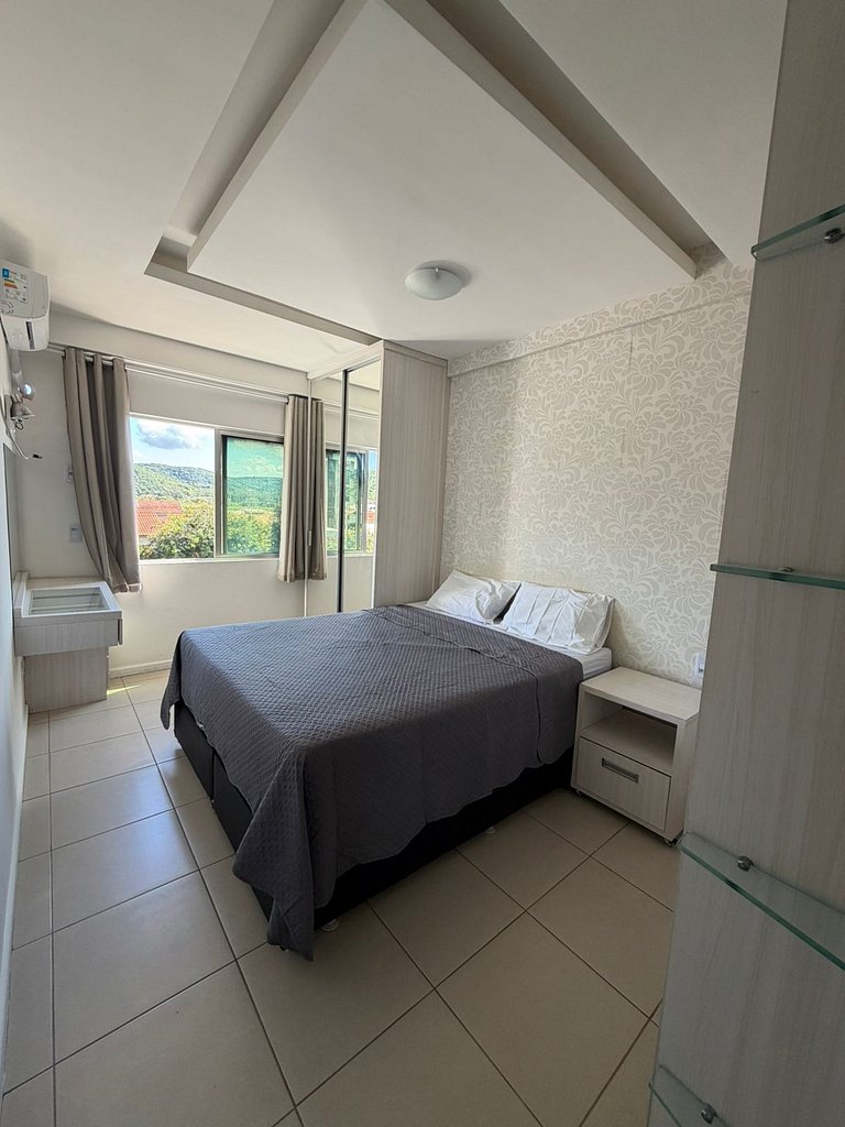 Apto Completo 2 quartos na Rua Principal