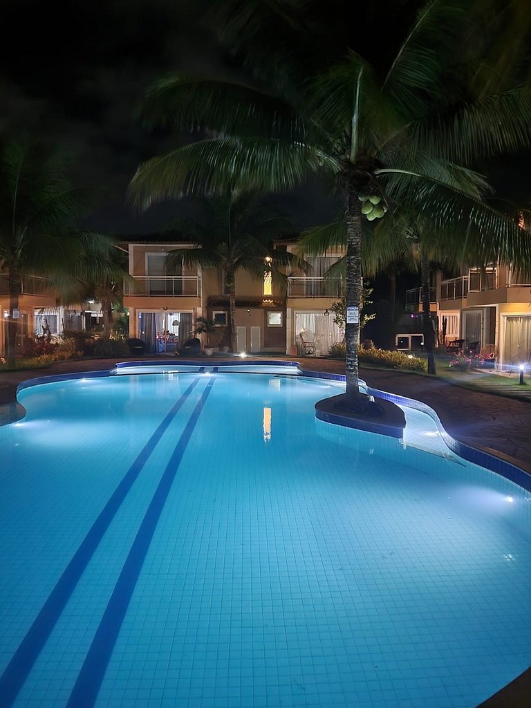 Agradável Casa em Cond de frente para a Praia Rasa